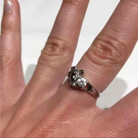 CHARMING ANGEL CHERUB RING Sterling silver & CZ Cubic Zirconia Size 6 - Picture 3 of 5